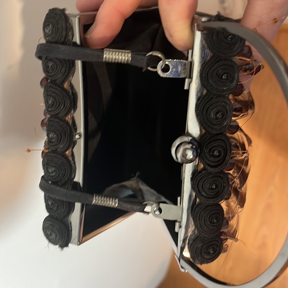 Moo Roo Handbag Gorgeous Rare Black/Bronze wristlet style w/feathers & beads. - Picture 7 of 7